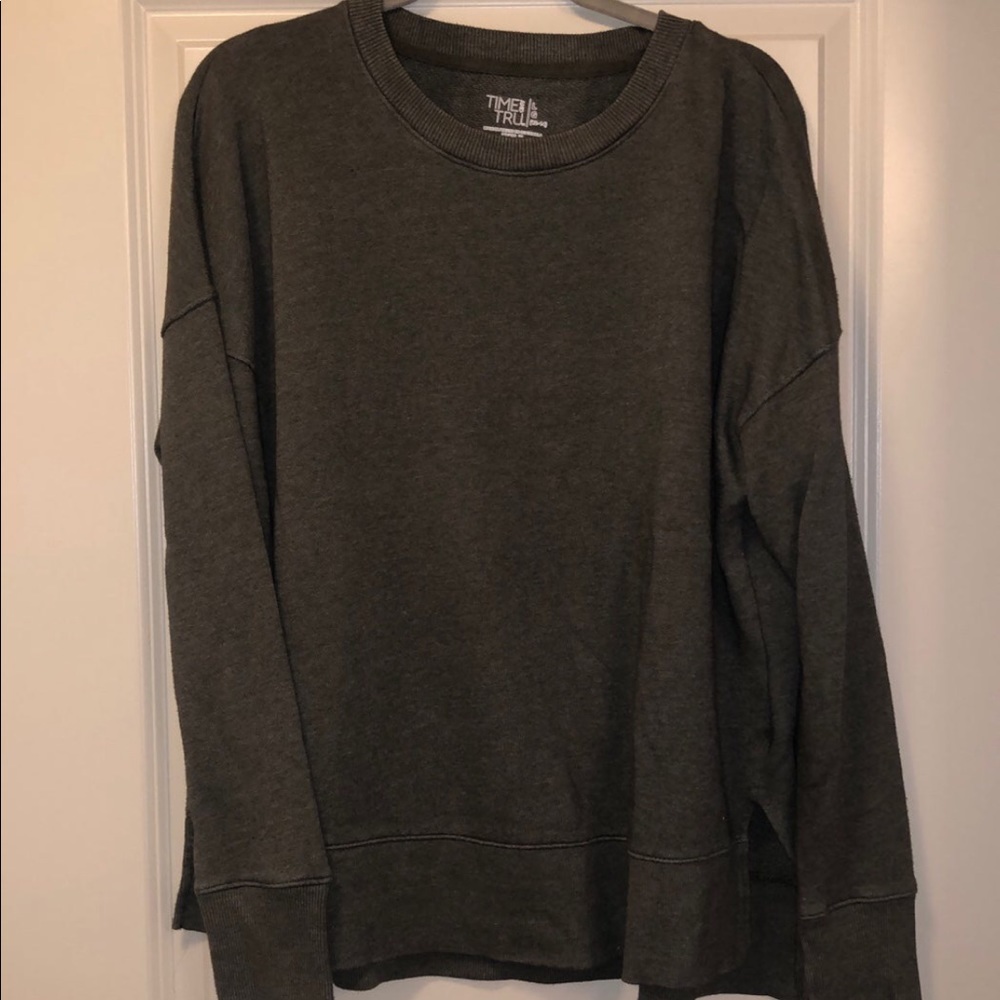 oversized crewneck